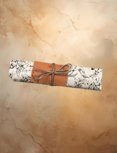 Rytualne kadzidełka frankincense w pudełku