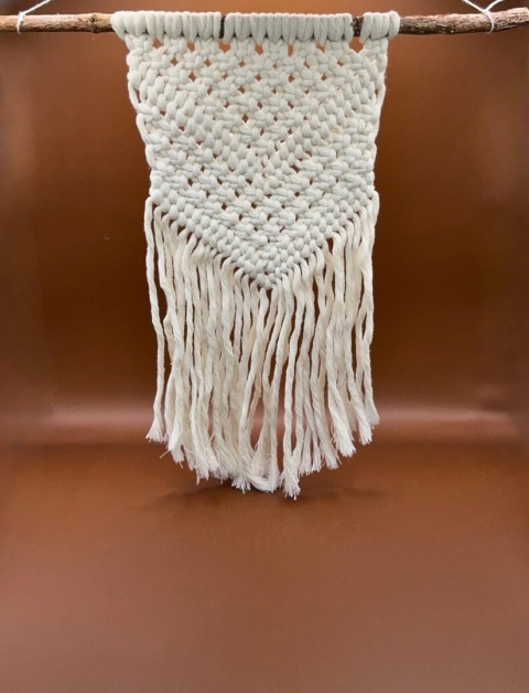 🧵 Makrama Mała – rytuał przestrzeni