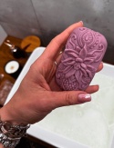 Ręcznie robione mydło w kształcie kwiatu lotosu z czarnego mydła afrykańskiego
