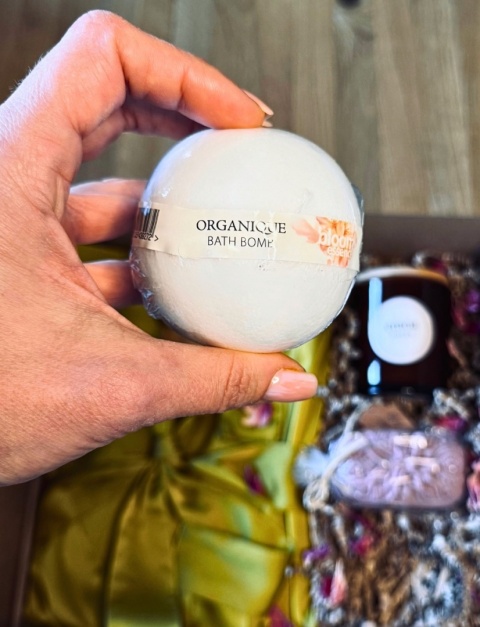 Satin & Soul Premium Box – kula do kąpieli w rytuale relaksu