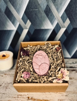 Ręcznie robione mydło w kształcie pszczół