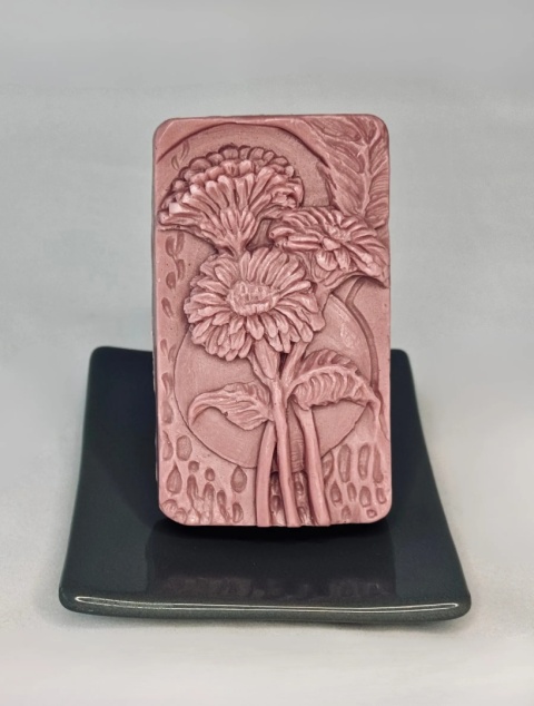 Ręcznie robione mydło w kształcie gerberów